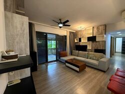 Lakeville (D22), Condominium #449790571